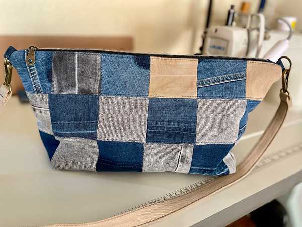 Hand made upcycled Upcycled Denim Patchwork Shoulder Bag - Handmade Eco-Friendly Crossbody No. 9 - 3