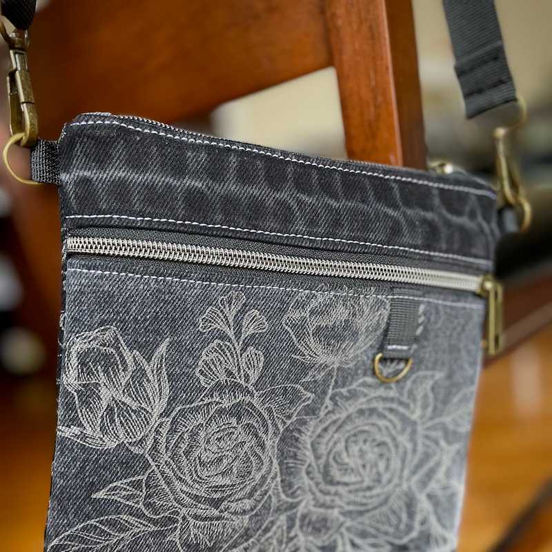 Shoulder or cross-body bag No. 27