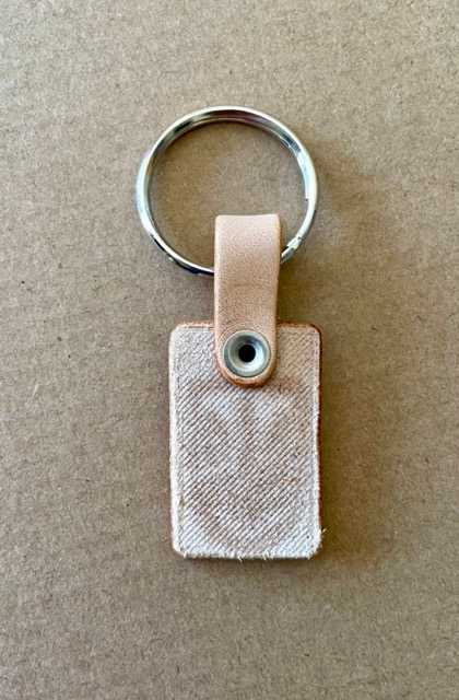 Hand made upcycled Ukraine Trident Keychain - Handmade Leather Tryzub Symbol - 2