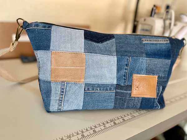 Hand made upcycled Upcycled Denim Patchwork Shoulder Bag - Handmade Eco-Friendly Crossbody No. 9 - 2