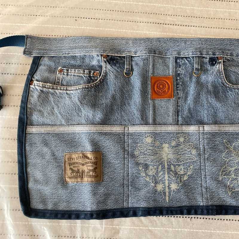 Multi-Pocket Upcycled Denim Teacher's Apron - Professional Heavy Duty Utility Waist Apron for Organizers No. 10